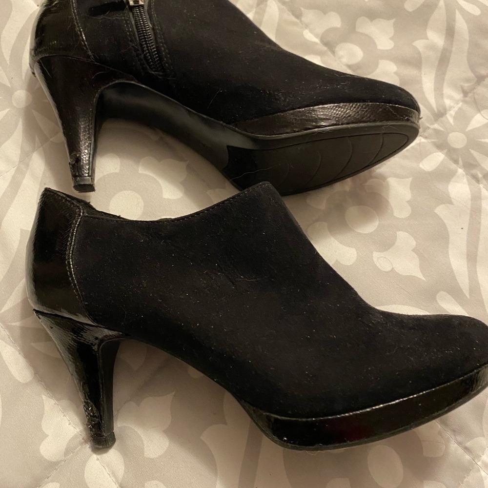 Bandolino Ankle Boots 6.5
